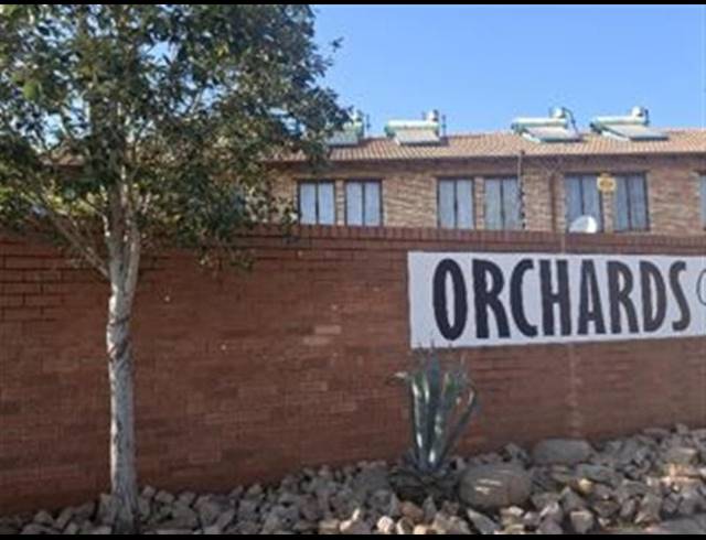 2 BEDROOM APARTMENT FOR SALE IN THE ORCHARDS